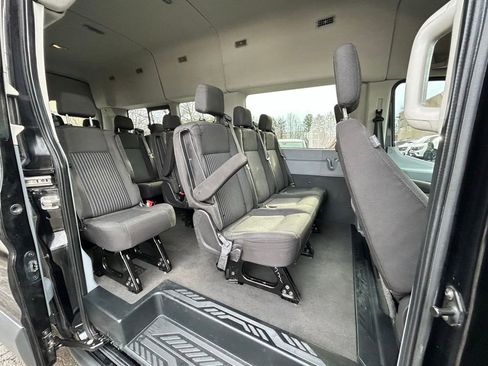 Used 2017 Ford Transit 350 XLT image 15