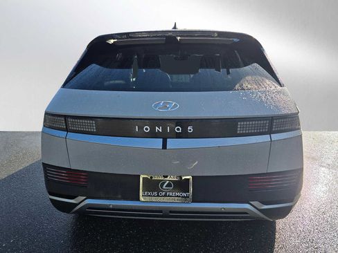 Used 2024 Hyundai Ioniq 5 SEL image 4