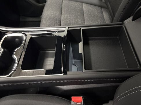 New 2026 Chevrolet Traverse LT image 17