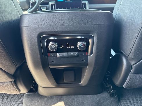 New 2026 GMC Yukon XL Denali AWD/4WD image 14