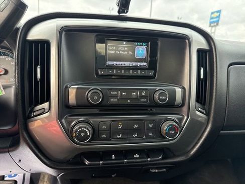 Used 2015 Chevrolet Silverado 1500 LT image 19