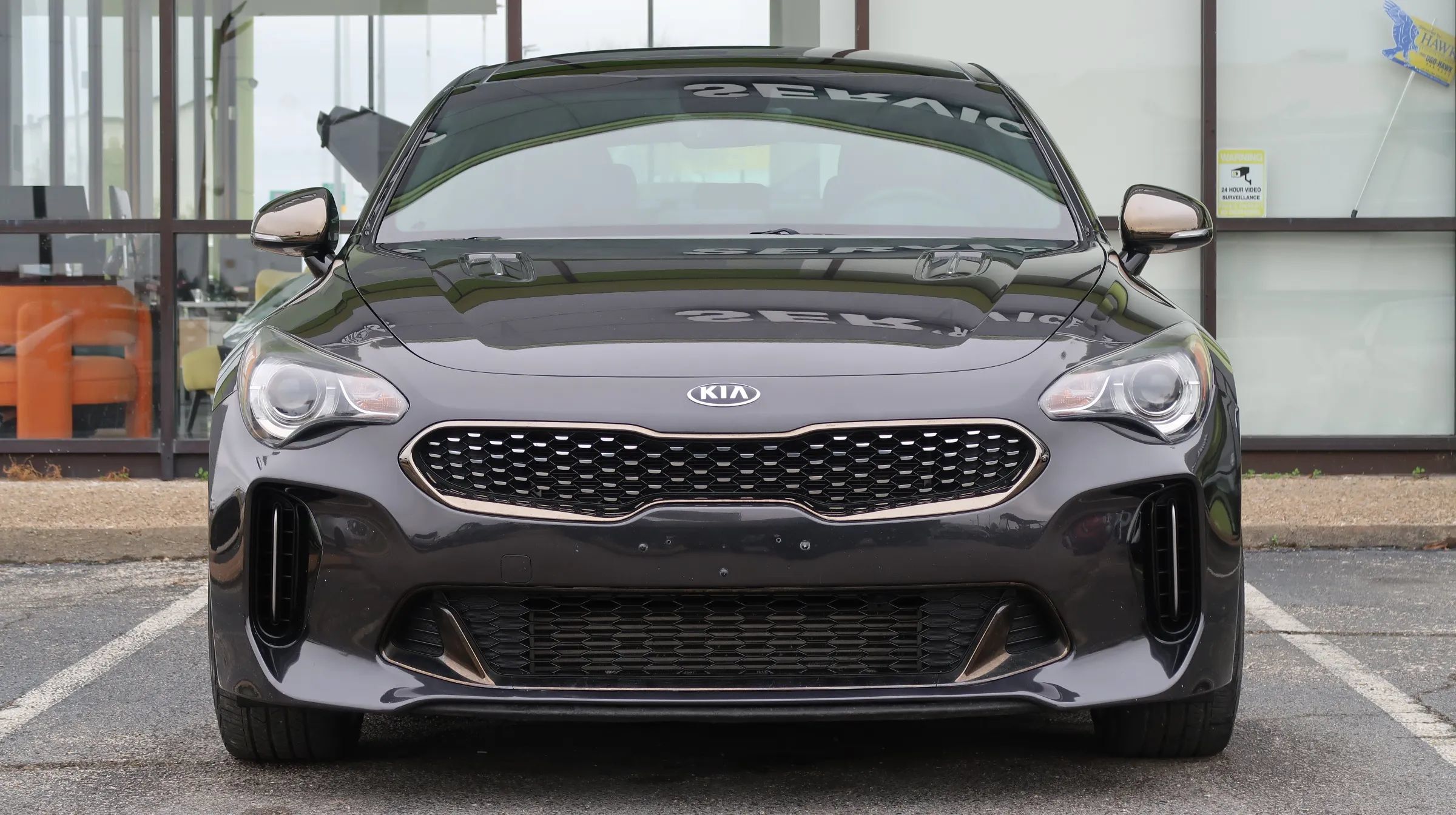 Used 2020 Kia Stinger GT-Line w/ Sun & Sound Package RWD image 2