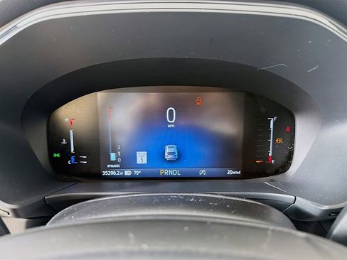 Used 2023 Ford Escape ST-Line w/ Tech Pack #1 AWD/4WD image 30