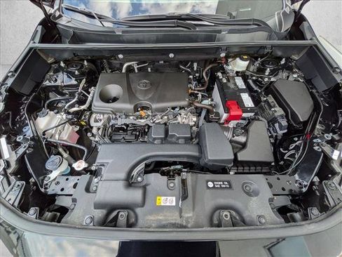 Certified 2025 Toyota RAV4 XLE AWD/4WD image 21