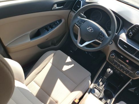 Used 2019 Hyundai Tucson Sport w/ Cargo Package AWD/4WD image 16