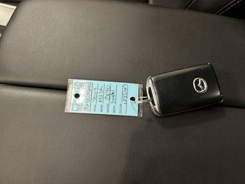 Certified 2024 MAZDA CX-90 3.3 Turbo w/ Select Package AWD/4WD image 12