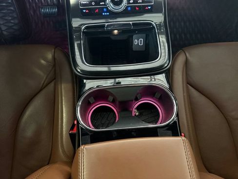 Used 2022 Lincoln Nautilus Reserve FWD image 11