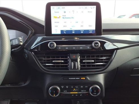 Used 2024 Ford Escape ST-Line w/ Equipment Group 301A image 10