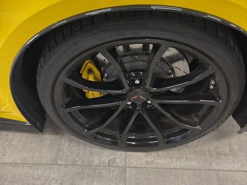 Used 2017 Chevrolet Corvette Grand Sport image 5