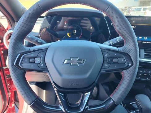 New 2026 Chevrolet Trax RS w/ Sunroof Package FWD image 14