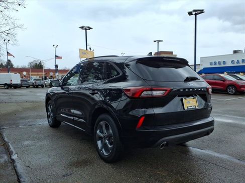 Used 2023 Ford Escape ST-Line Select image 9