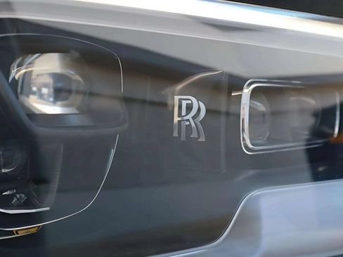 Certified 2024 Rolls-Royce Cullinan Black Badge AWD/4WD image 21