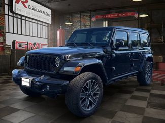 Used 2024 Jeep Wrangler High Altitude AWD/4WD video 1