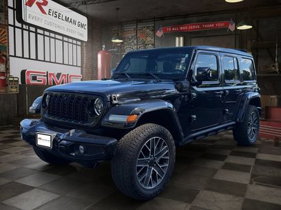 Used 2024 Jeep Wrangler High Altitude
