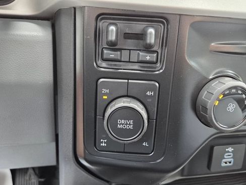 New 2026 Ford F250 XL w/ XL Driver Assist Package AWD/4WD image 33