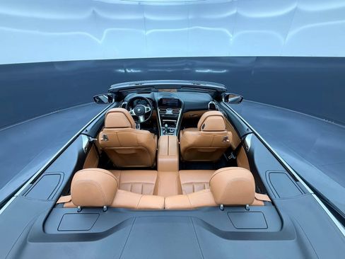 Used 2019 BMW M850i xDrive Convertible AWD/4WD image 38