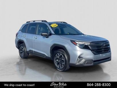 Used 2025 Subaru Forester Premium w/ Convenience Package #1
