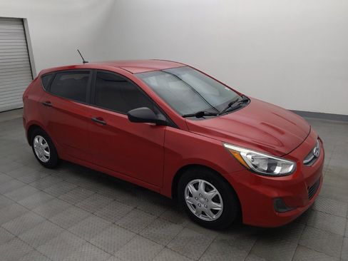 Used 2017 Hyundai Accent SE FWD image 11