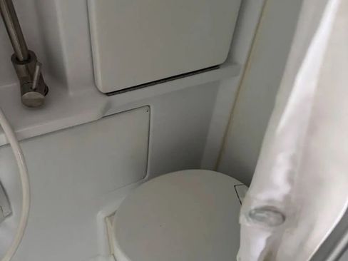 Used 2022 Mercedes-Benz Sprinter 2500 image 36