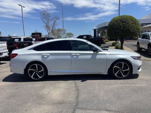 Used 2022 Honda Accord Sport Special Edition image 2