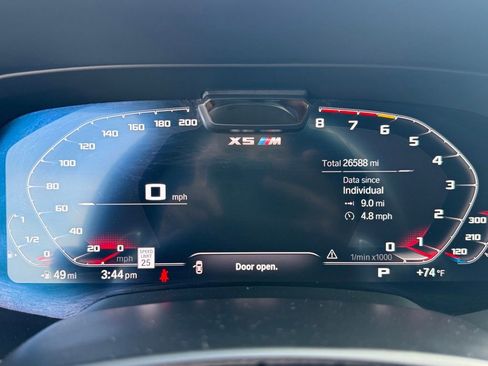 Used 2020 BMW X5 M Competition w/ Executive Package image 27