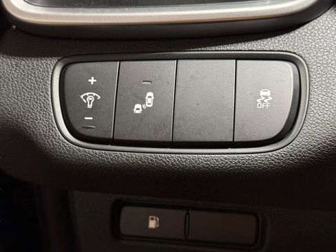 Used 2020 Kia Sorento LX w/ LX I4 Convenience Package image 21