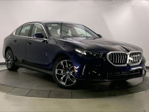 New 2026 BMW 530i xDrive 530i xDrive image 11