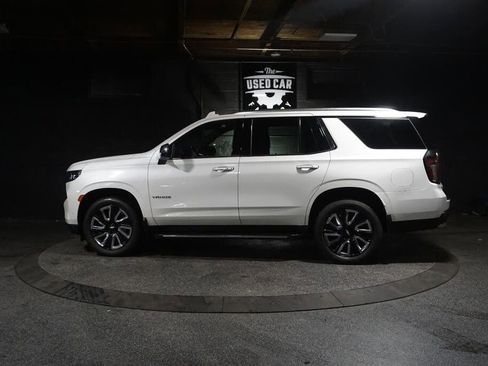 Used 2021 Chevrolet Tahoe Premier w/ Premium Package AWD/4WD image 4