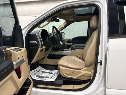 Used 2016 Ford F150 Lariat w/ Equipment Group 502A Luxury image 10