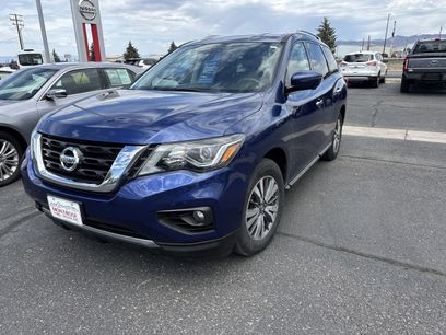 Used 2019 Nissan Pathfinder SL