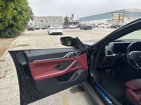 Used 2023 BMW i4 eDrive40 RWD image 19