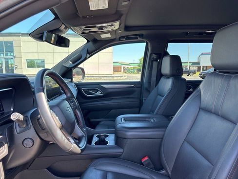 Used 2024 Chevrolet Tahoe RST w/ Luxury Package AWD/4WD image 34