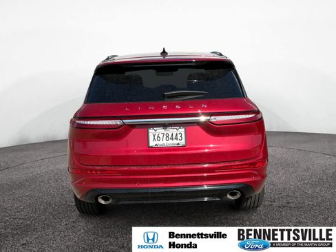 Used 2024 Lincoln Corsair Reserve w/ Jet Appearance Package image 4