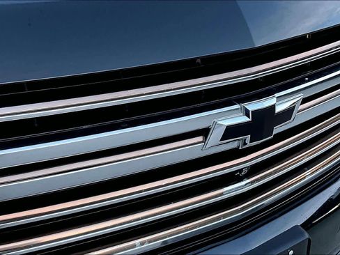 Used 2022 Chevrolet Tahoe High Country image 32