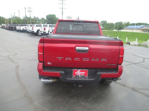 Used 2024 Toyota Tacoma Limited AWD/4WD image 6