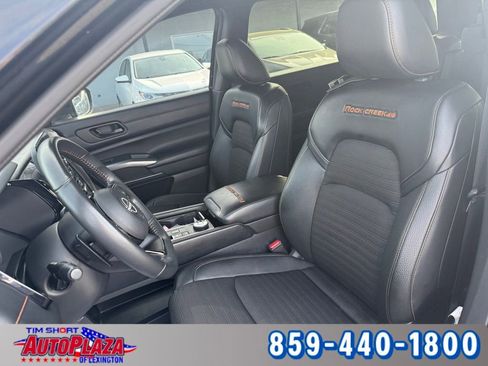 Used 2023 Nissan Pathfinder Rock Creek AWD/4WD image 3