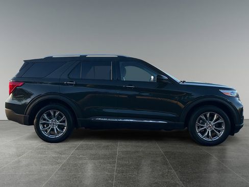 Used 2022 Ford Explorer Limited AWD/4WD image 8