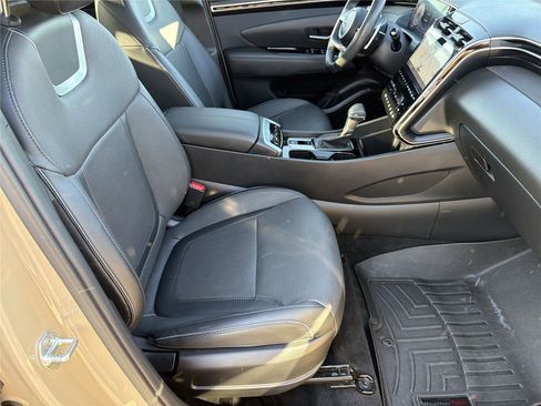 Used 2023 Hyundai Santa Cruz Limited AWD/4WD image 13