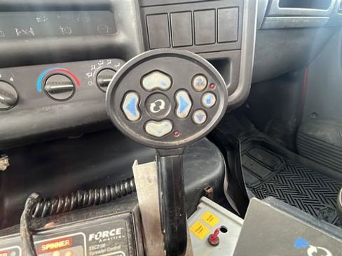 Used 2008 GMC TopKick C5500 2WD Regular Cab image 20