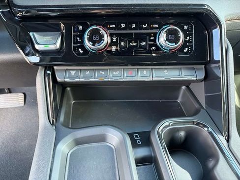 New 2026 GMC Sierra 2500 AT4 w/ AT4 Premium Plus Package image 24