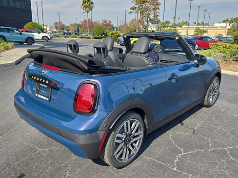 New 2026 MINI Cooper S image 3