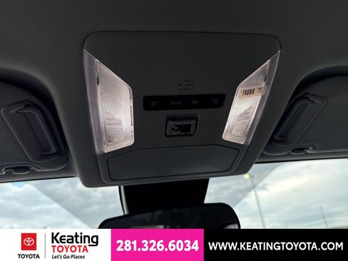 Used 2024 Toyota RAV4 Adventure AWD/4WD image 19