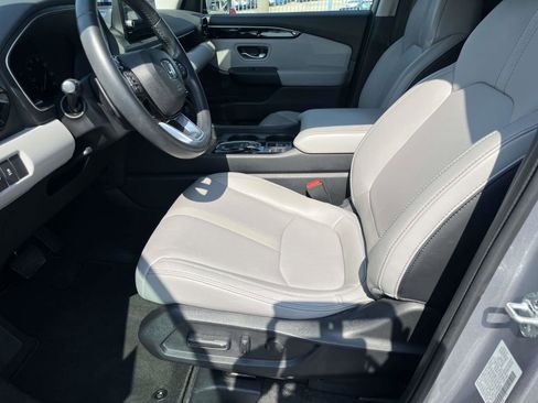 Certified 2023 Honda Pilot EX-L image 12