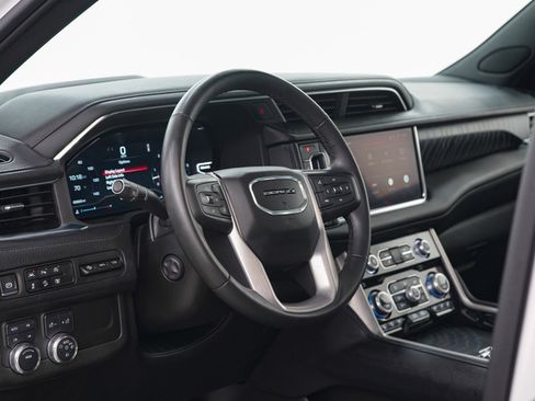 Used 2024 GMC Yukon XL Denali w/ LPO, Floor Liner Package AWD/4WD image 25