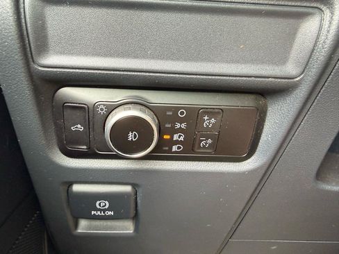 Used 2023 Ford F150 XL w/ STX Appearance Package RWD image 9