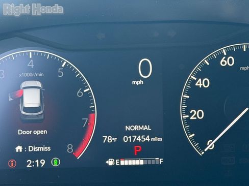 Used 2025 Honda HR-V Sport image 25