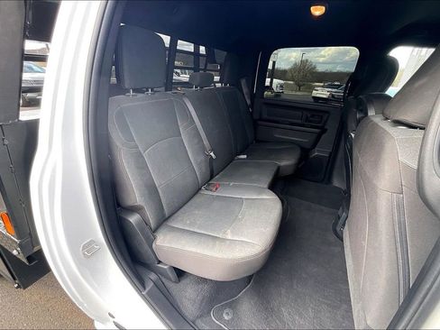 Used 2024 RAM 2500 Tradesman image 28