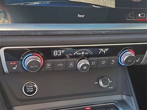 Certified 2025 Audi Q3 2.0T Premium w/ Convenience Package image 17