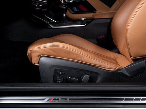 Used 2024 BMW M2 w/ Lighting Package image 23