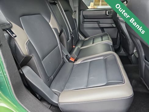 Used 2025 Ford Bronco Outer Banks image 17